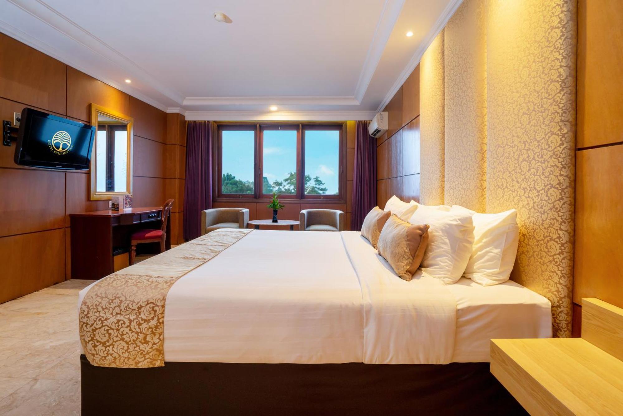 Hotel Bumi Senyiur Samarinda Dış mekan fotoğraf