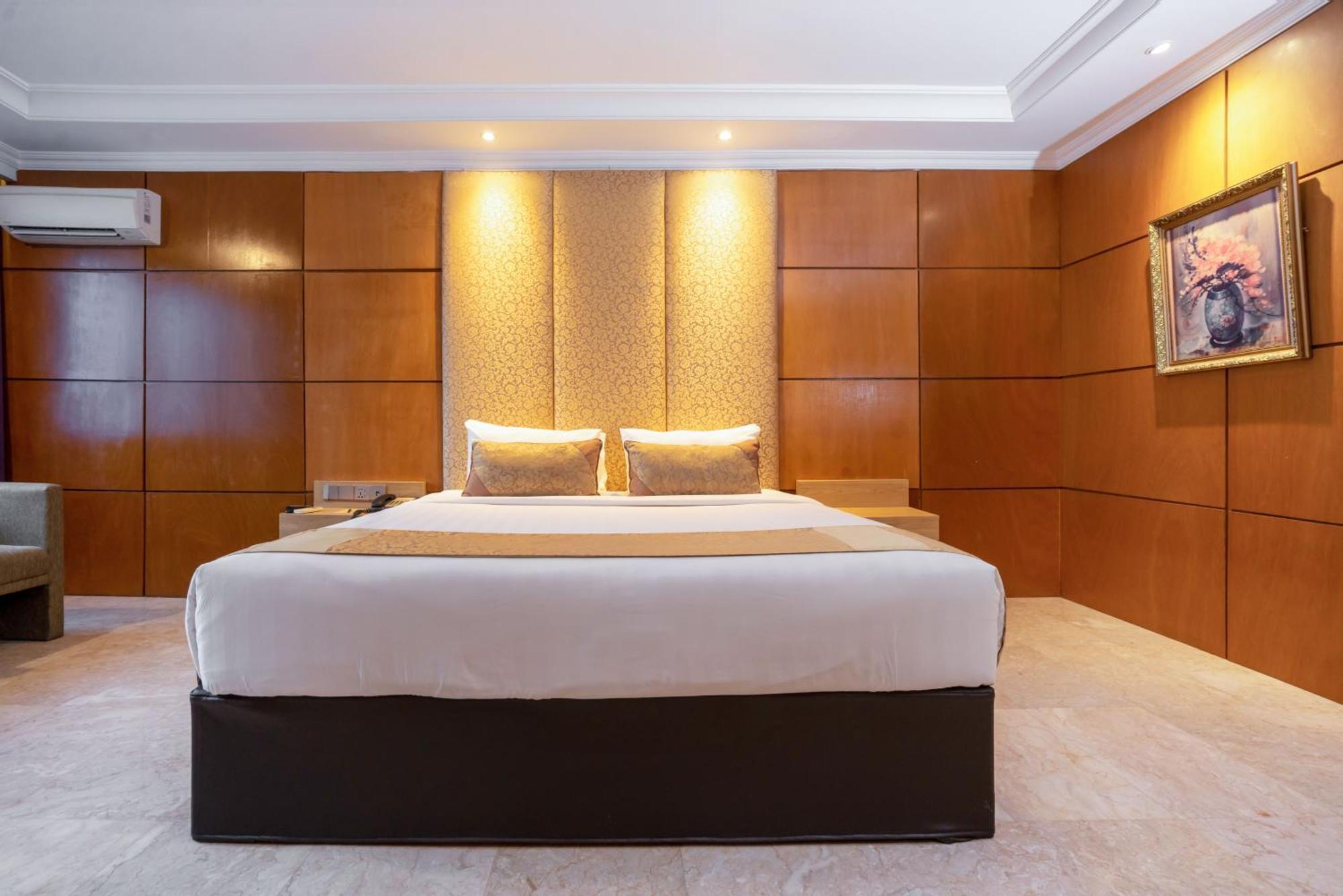 Hotel Bumi Senyiur Samarinda Dış mekan fotoğraf